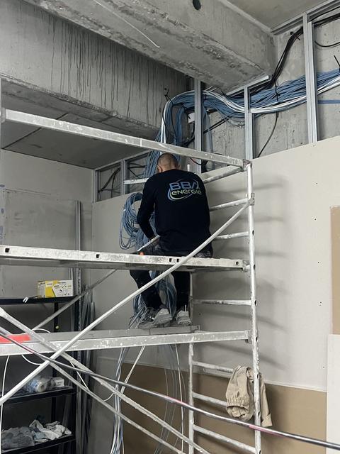 Disjoncteur de puissance installé en armoire tertiaire